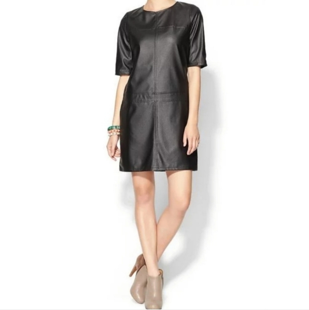 Minimalist Vegan Leather Shift Dress Black Short Sleeve Mini Elegant City XS